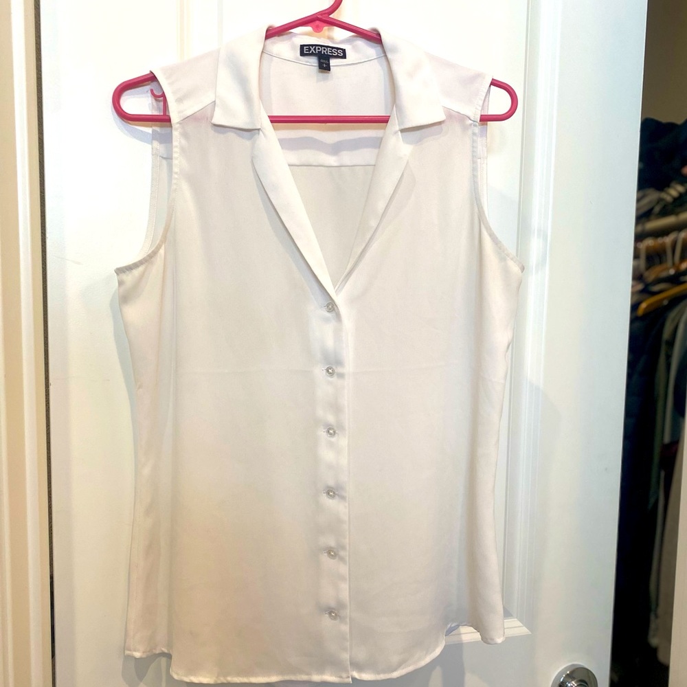 Express business casual sleeveless collar top